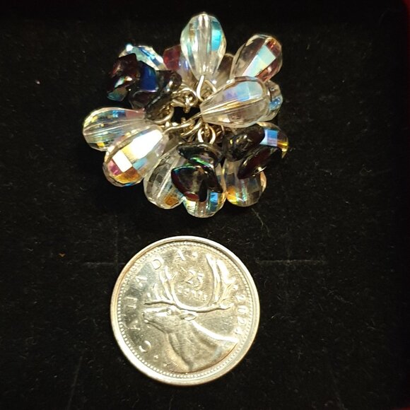 One of A Kind Vintage 1960s Aurora Borealis Glass Cluster Flower Adjustable Ring - Picture 5 of 15